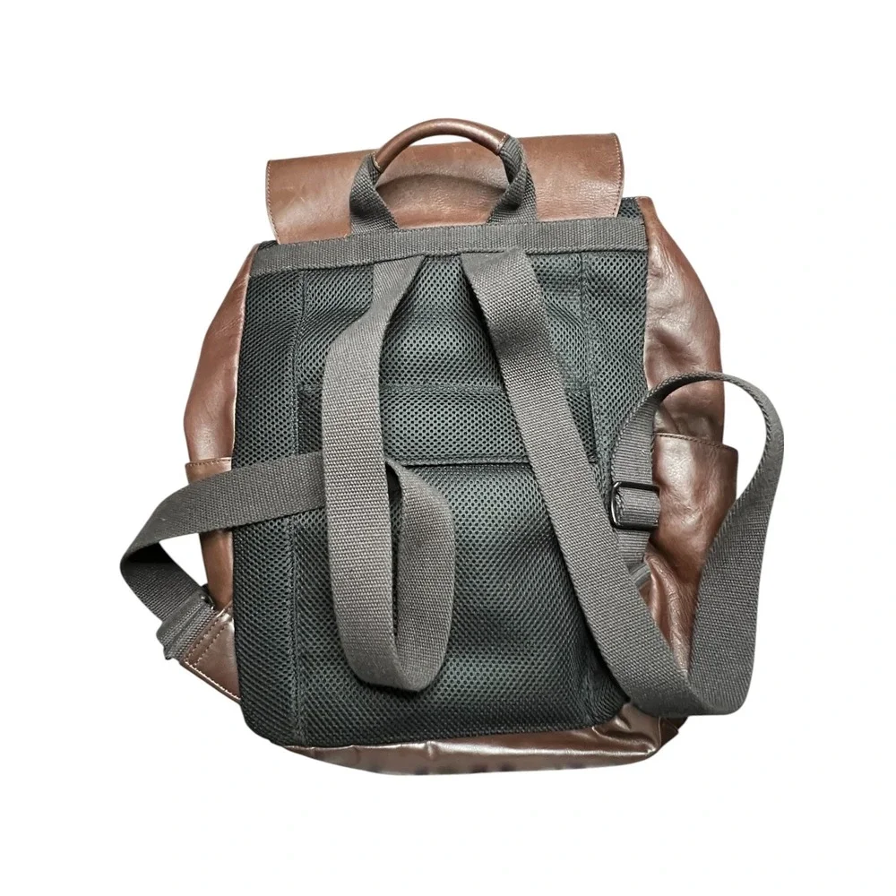 Fossil brown leather